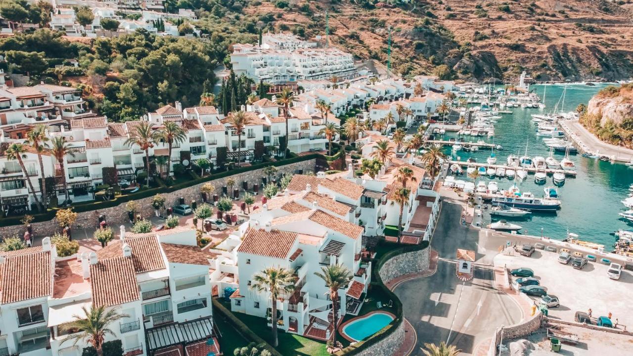 Apartamentos Marina Villages La Herradura  Eksteriør bilde