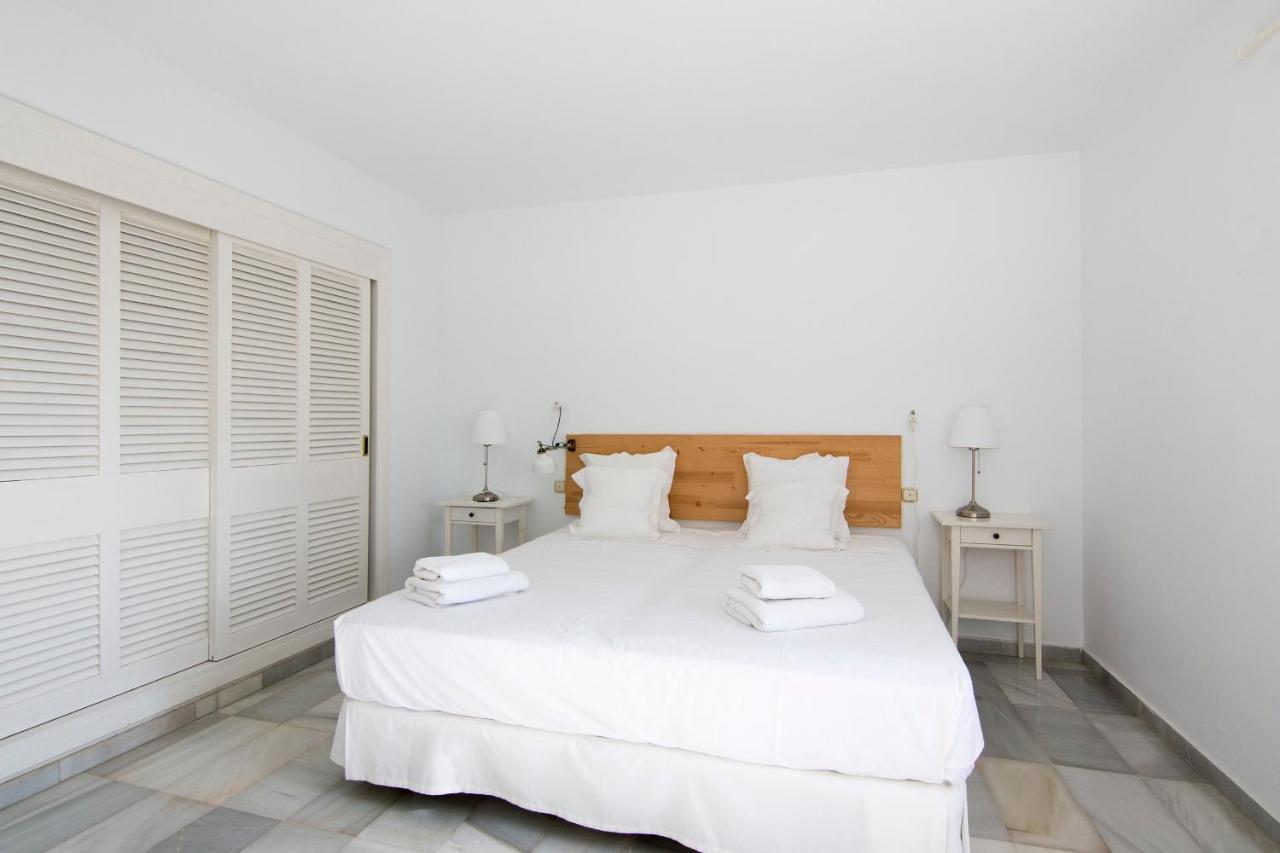 Apartamentos Marina Villages La Herradura  Eksteriør bilde
