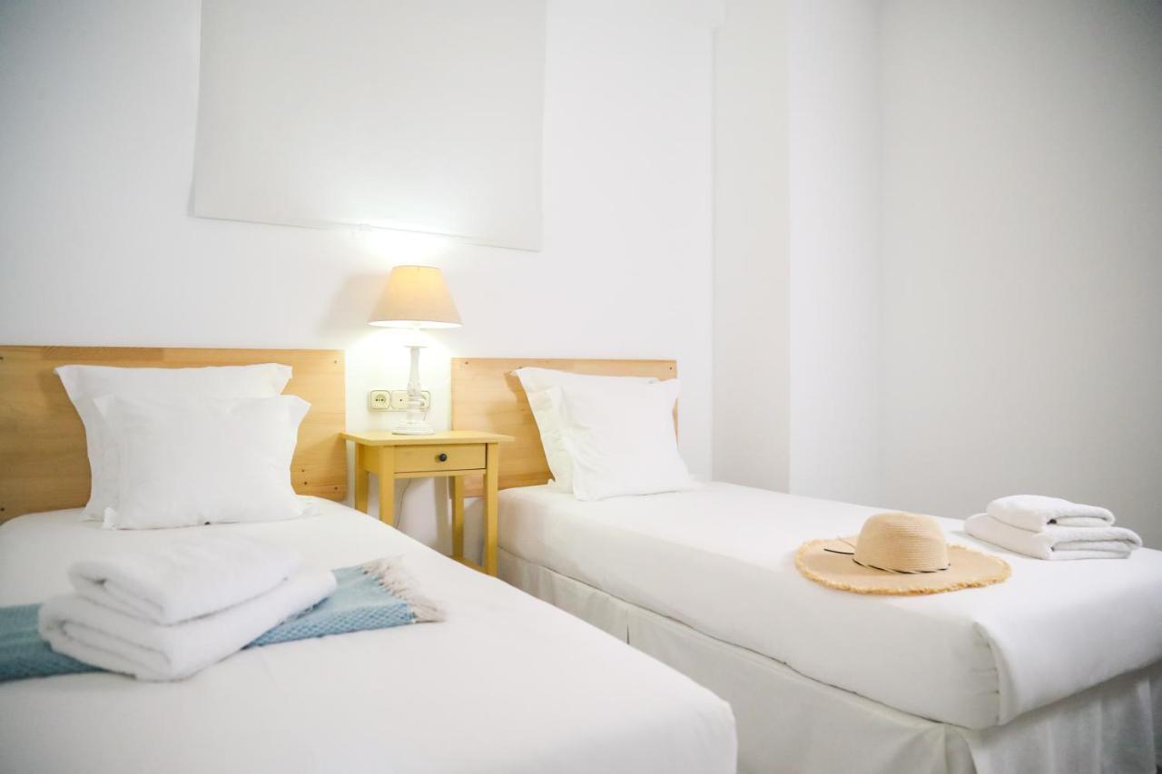 Apartamentos Marina Villages La Herradura  Eksteriør bilde